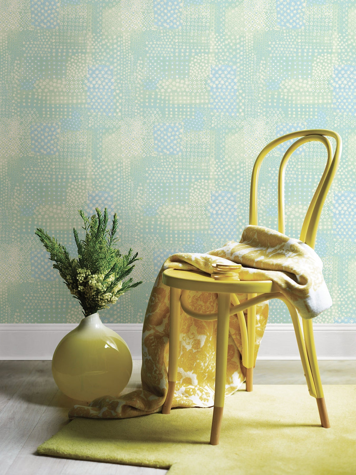 1014-001861-peel-and-stick-wallpaper-room-scene