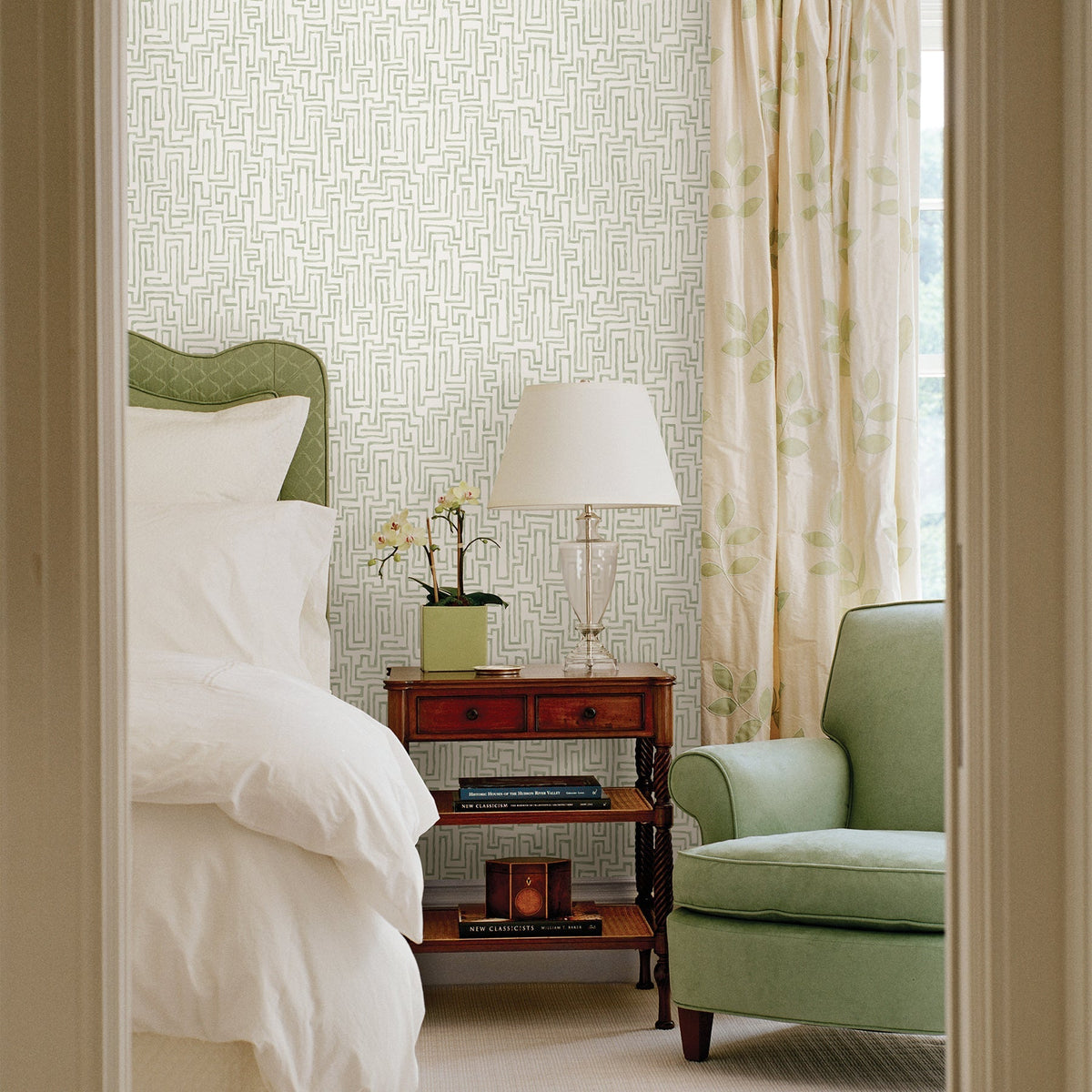 2861-25702-peel-and-stick-wallpaper-room-scene