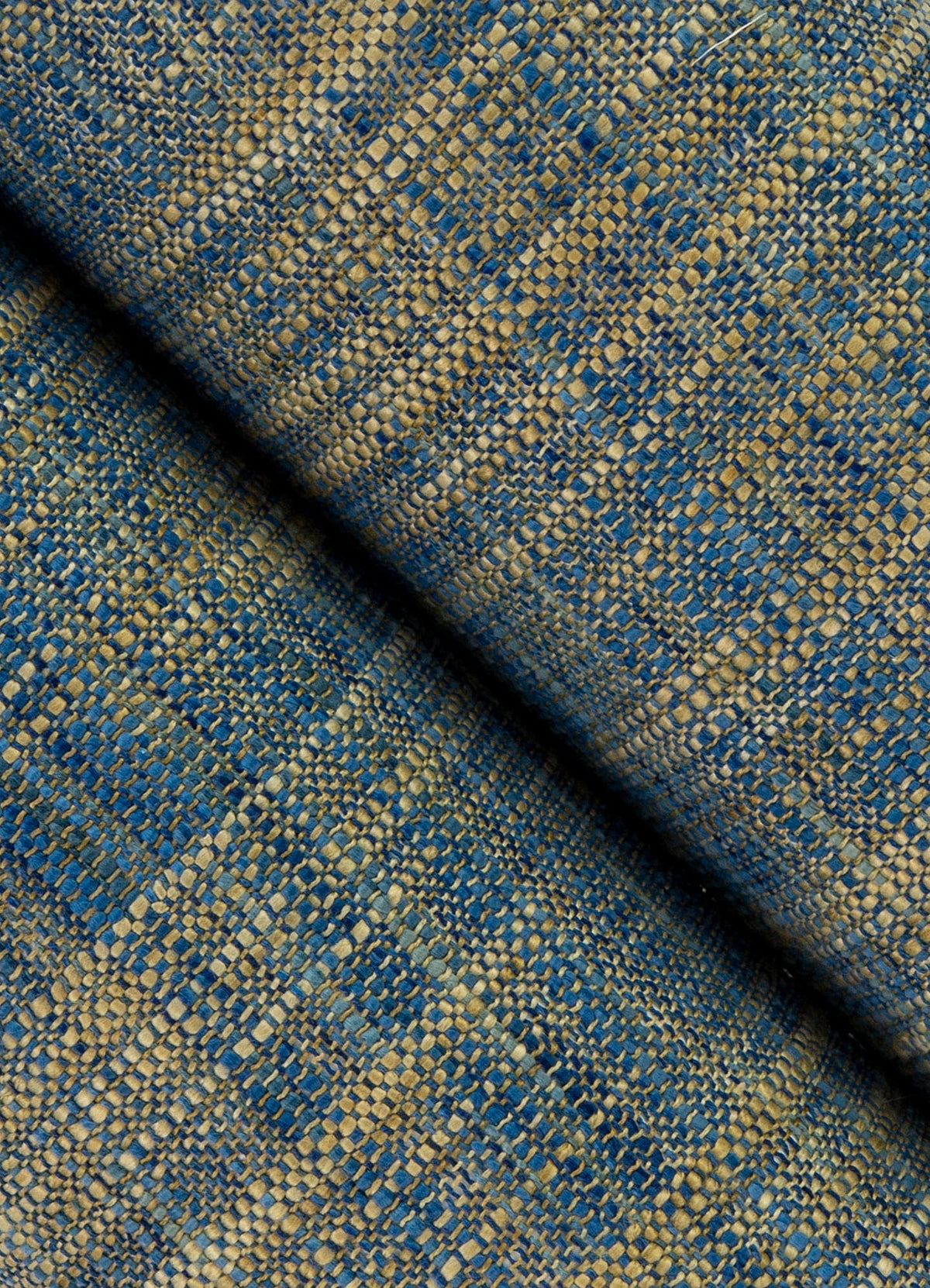 2923-88027-peel-and-stick-wallpaper-detail-closeup