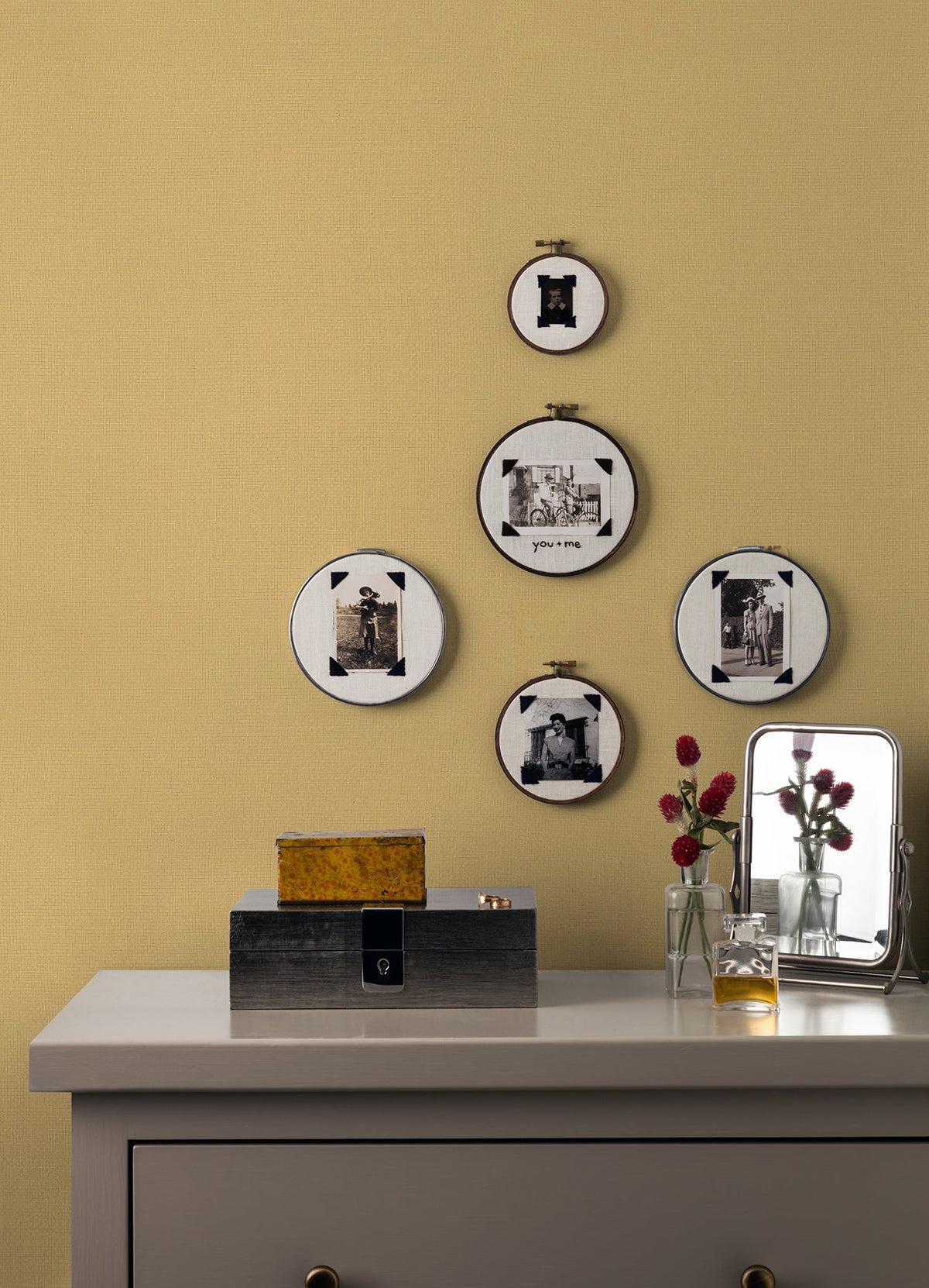 2923-88071-peel-and-stick-wallpaper-room-scene