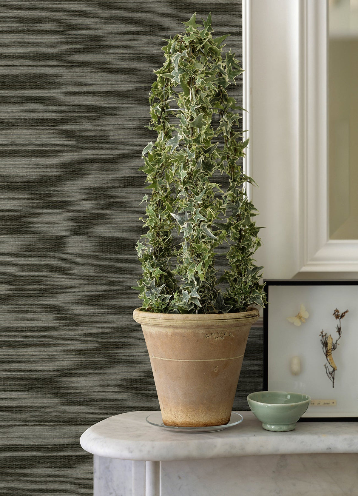 2972-86120-peel-and-stick-wallpaper-room-scene