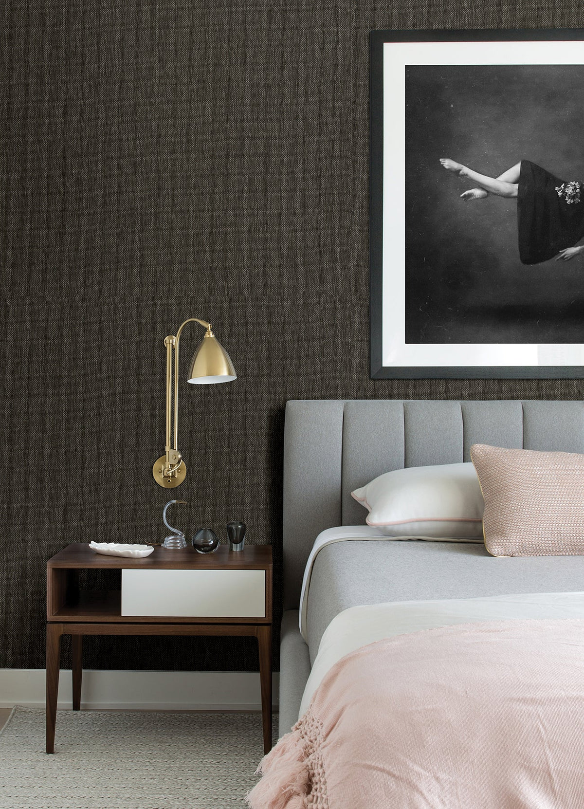 2972-86141-peel-and-stick-wallpaper-room-scene