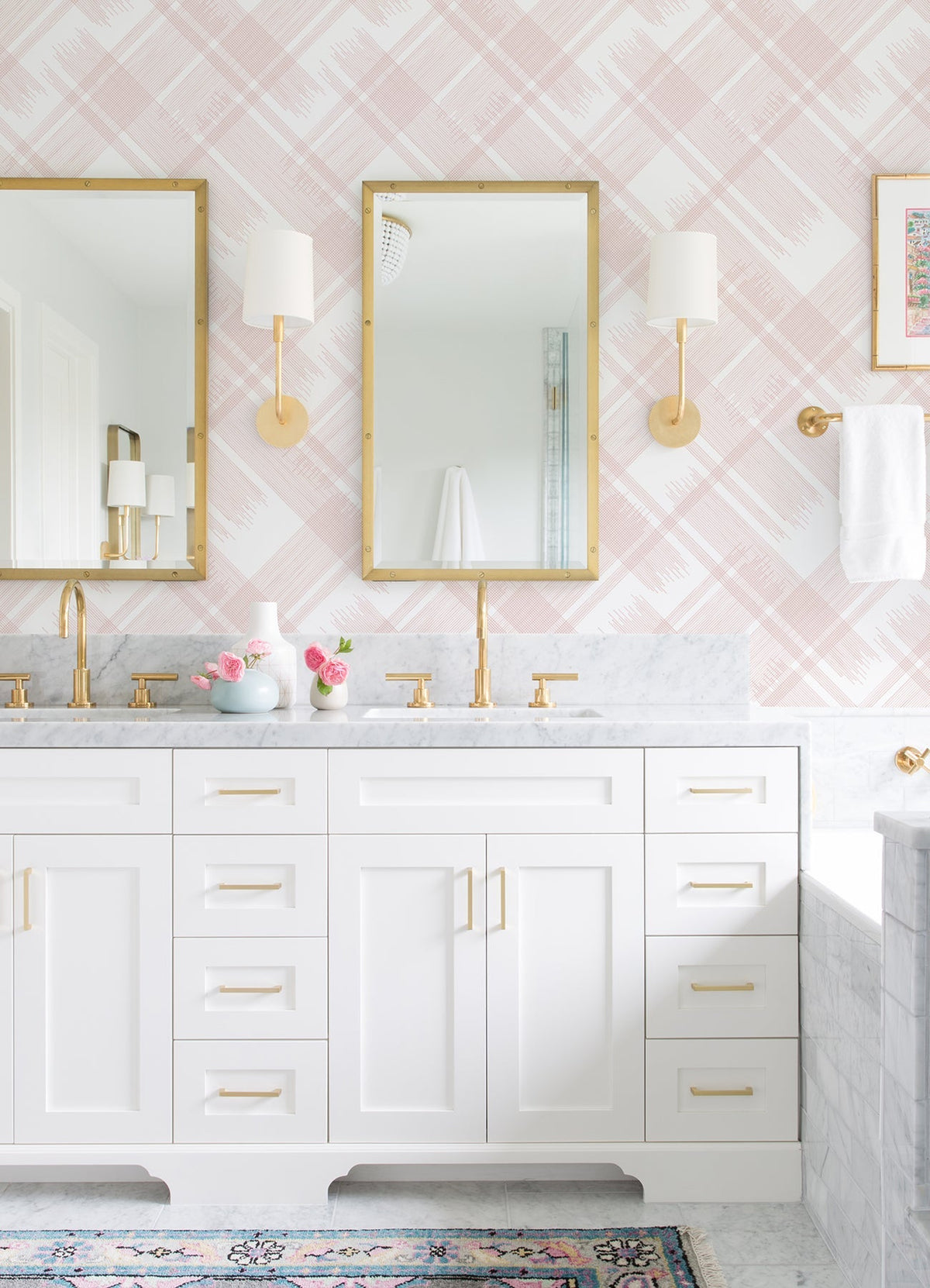 2973-90702-peel-and-stick-wallpaper-room-scene