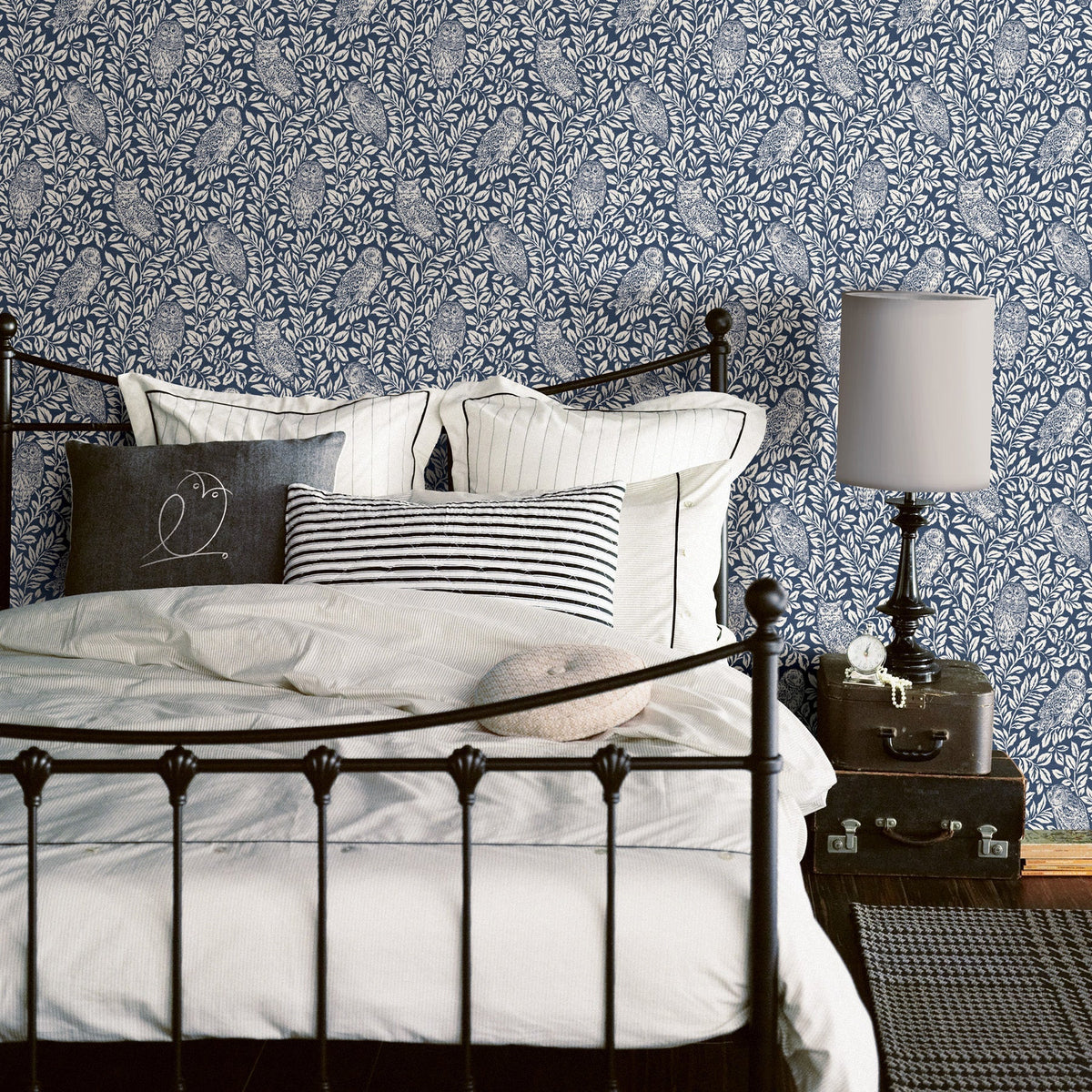 3115-12412-peel-and-stick-wallpaper-room-scene