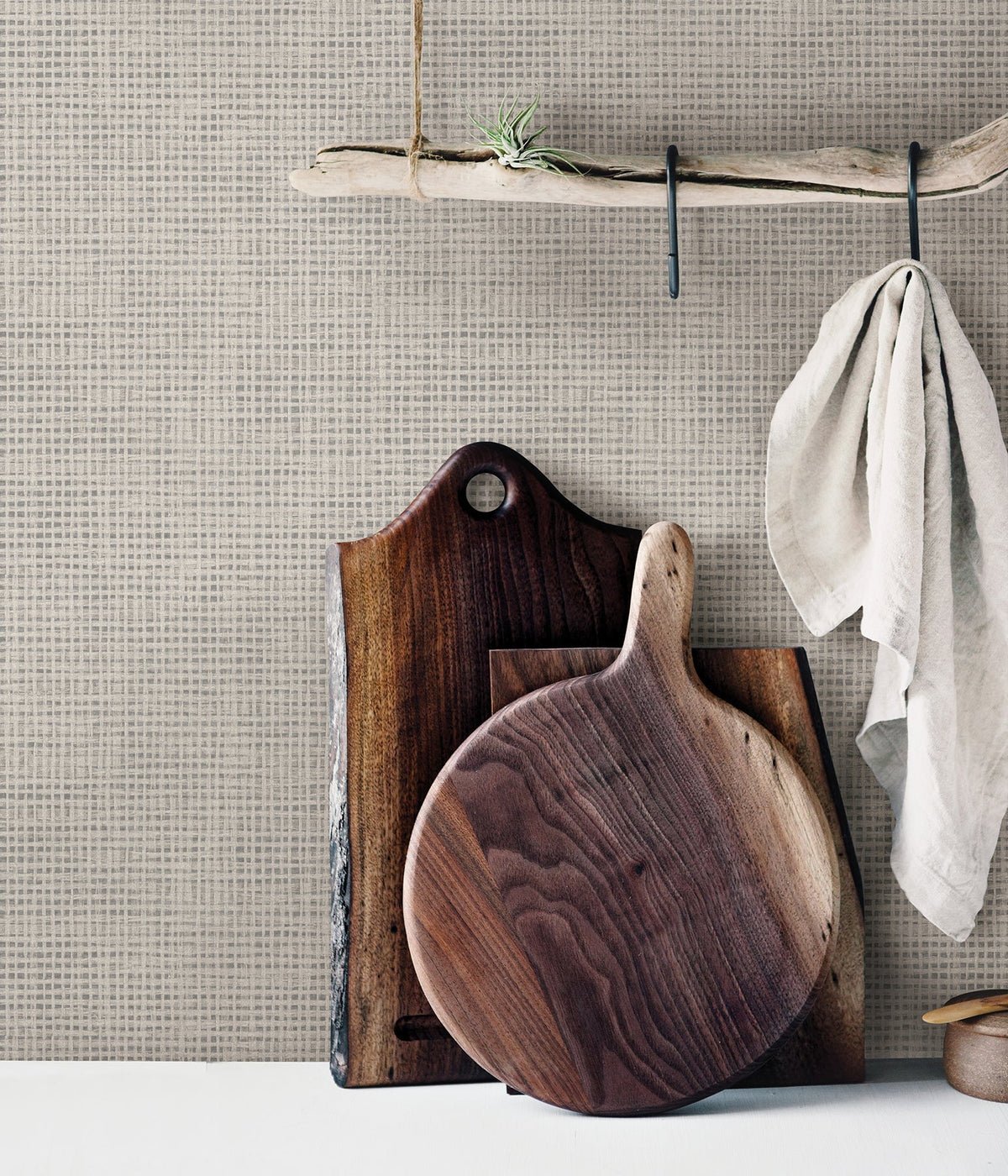 3123-10020-peel-and-stick-wallpaper-room-scene