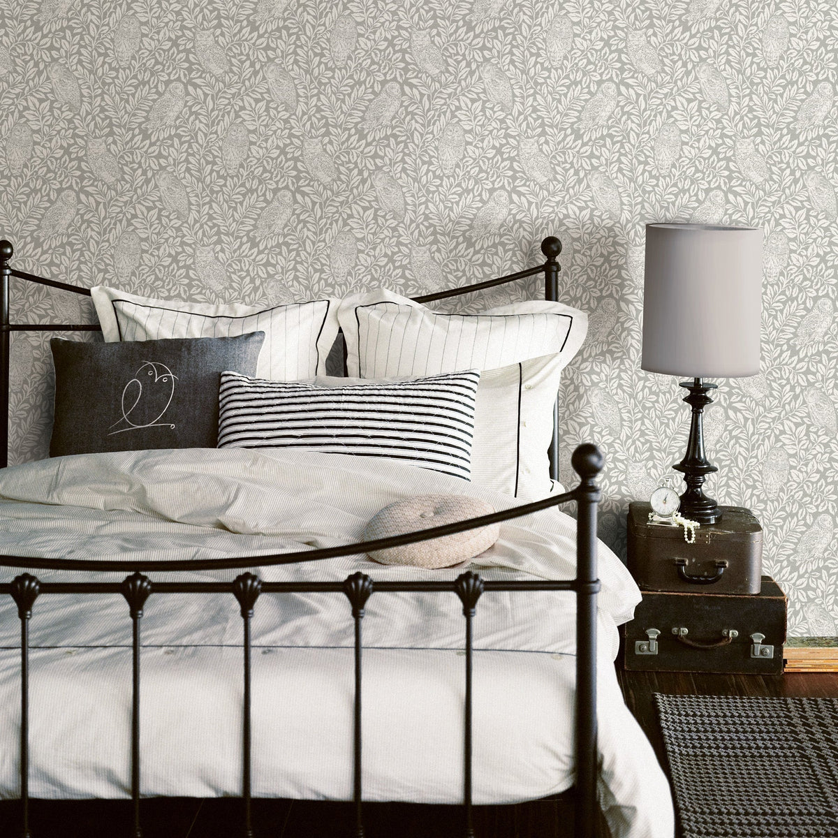 3123-12411-peel-and-stick-wallpaper-room-scene