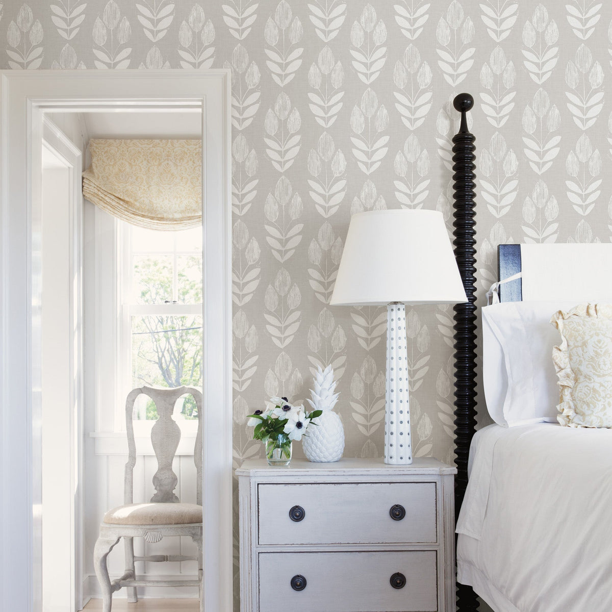 3123-24473-peel-and-stick-wallpaper-room-scene