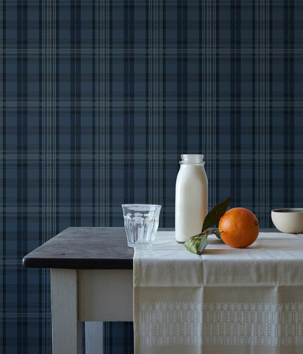 3123-330213-peel-and-stick-wallpaper-room-scene