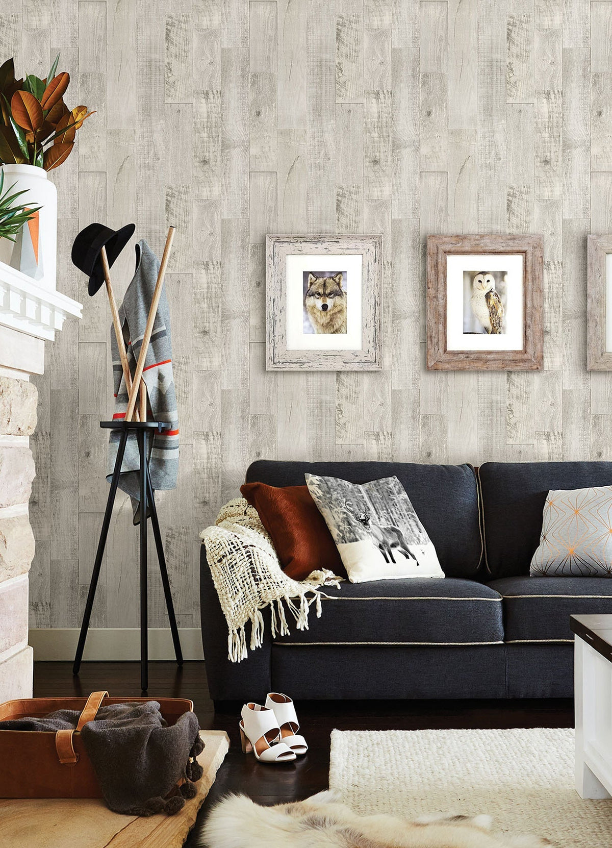 3124-12694-peel-and-stick-wallpaper-room-scene-detail-closeup