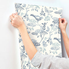 3125-72316-peel-and-stick-wallpaper-stick-application-step