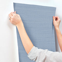 3125-72367-peel-and-stick-wallpaper-stick-application-step