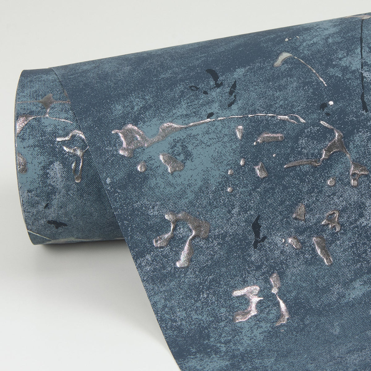 4019-86429-peel-and-stick-wallpaper-detail-closeup