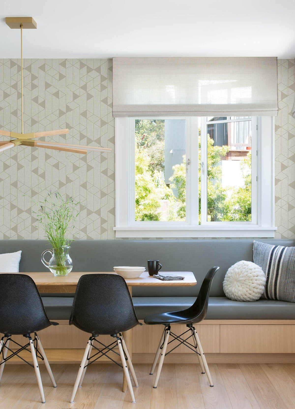 4034-26770-peel-and-stick-wallpaper-room-scene-detail-closeup