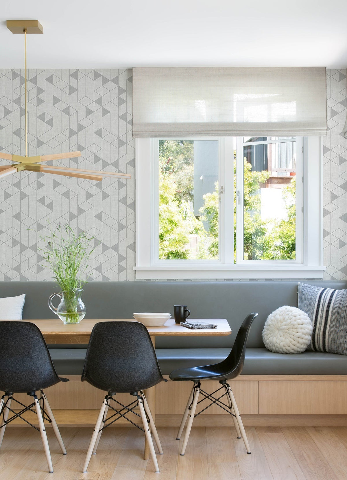 4034-26771-peel-and-stick-wallpaper-room-scene-detail-closeup