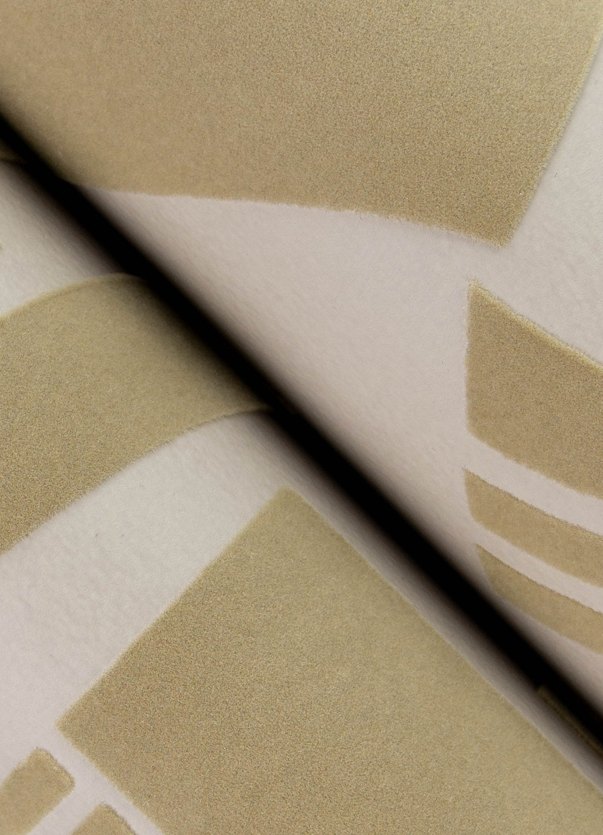 4034-87383-peel-and-stick-wallpaper-detail-closeup