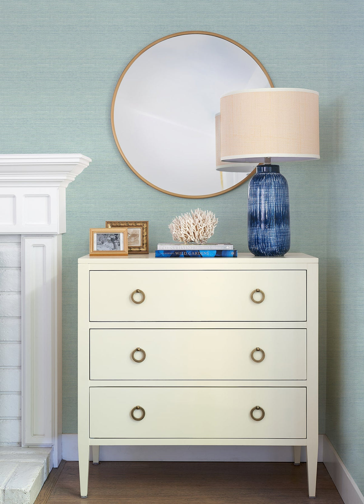 4046-24282-peel-and-stick-wallpaper-room-scene