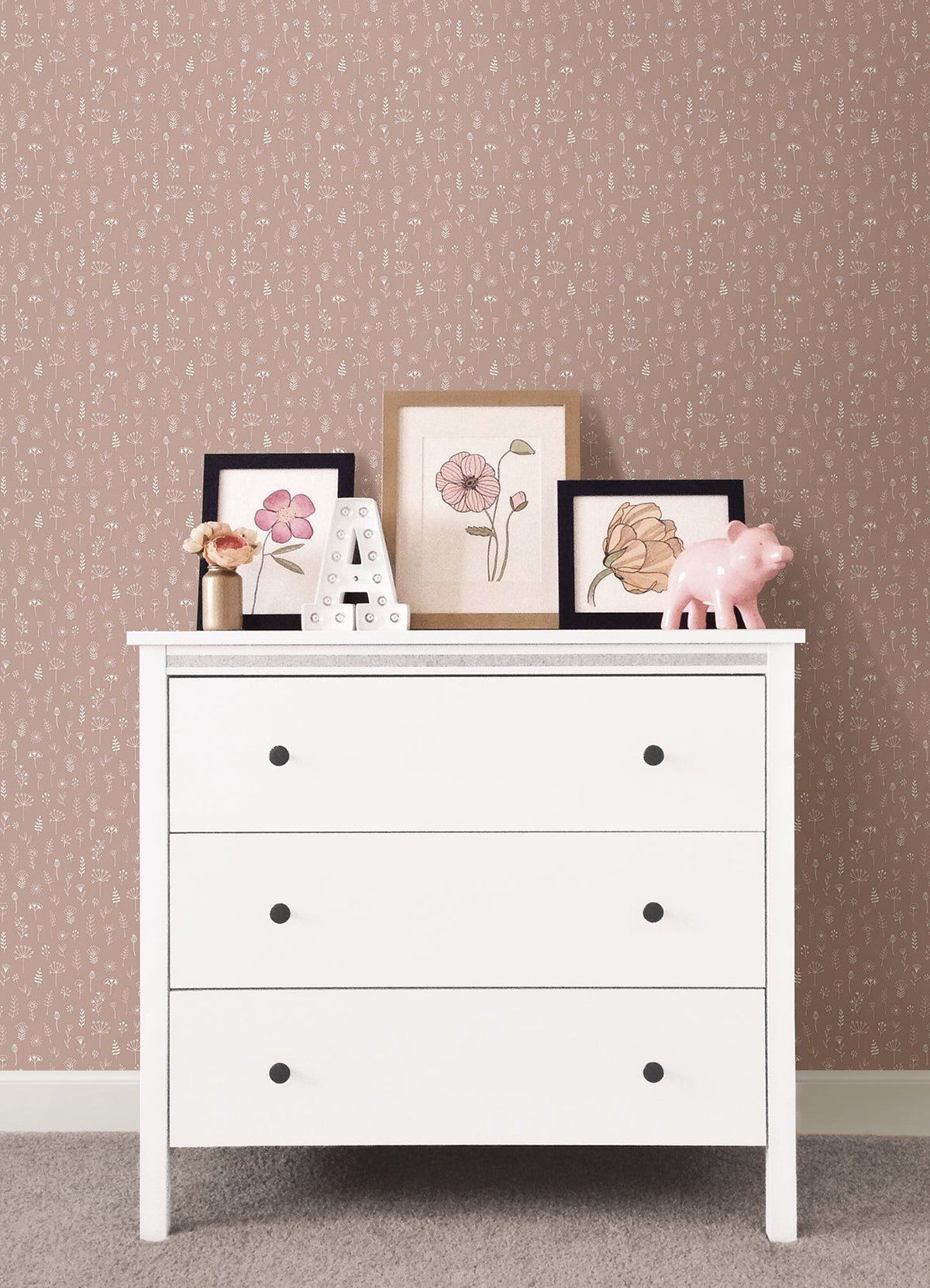 4060-139280-peel-and-stick-wallpaper-room-scene-detail-closeup