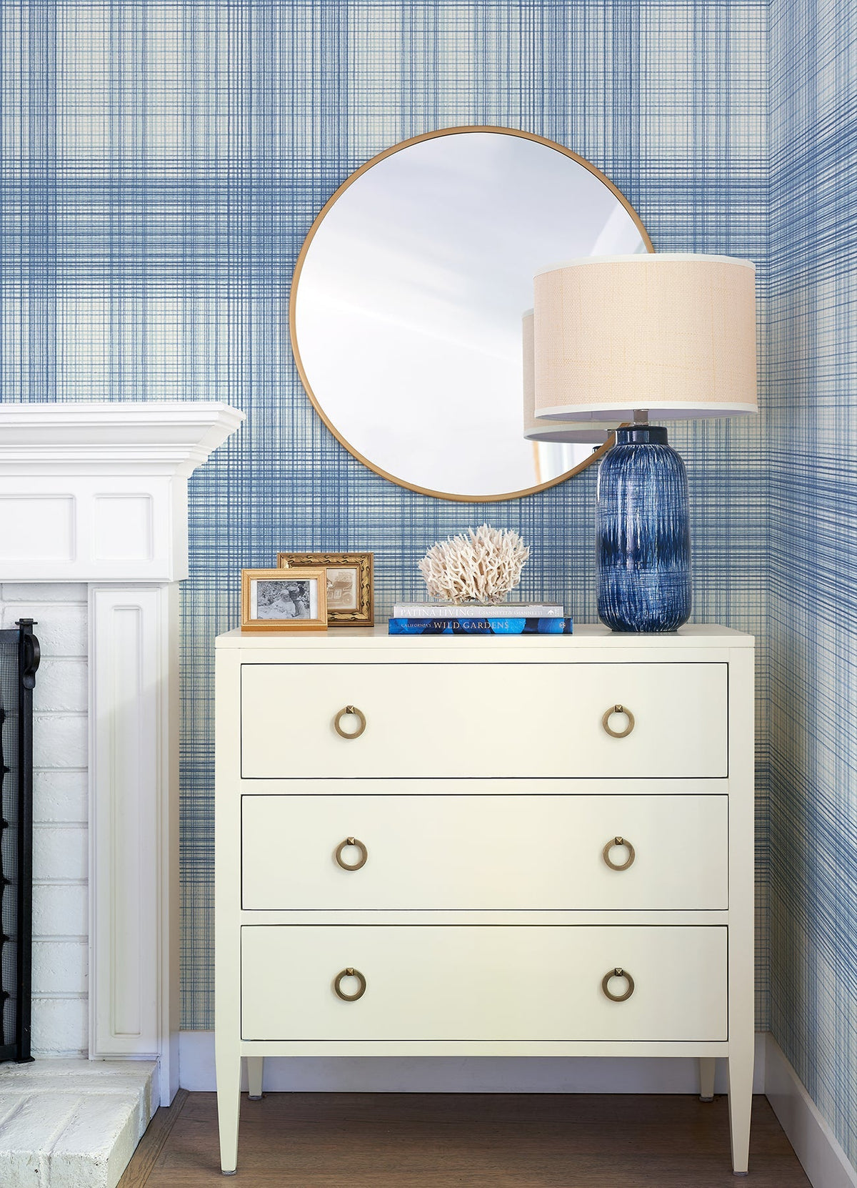4071-71043-peel-and-stick-wallpaper-room-scene-detail-closeup