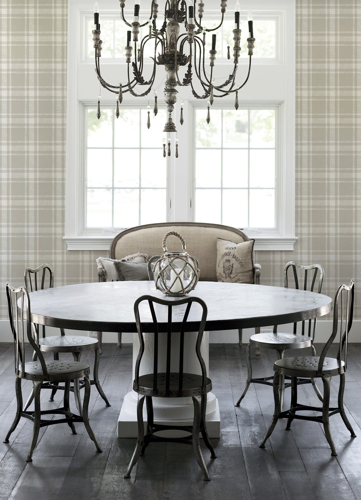4072-70018-peel-and-stick-wallpaper-room-scene