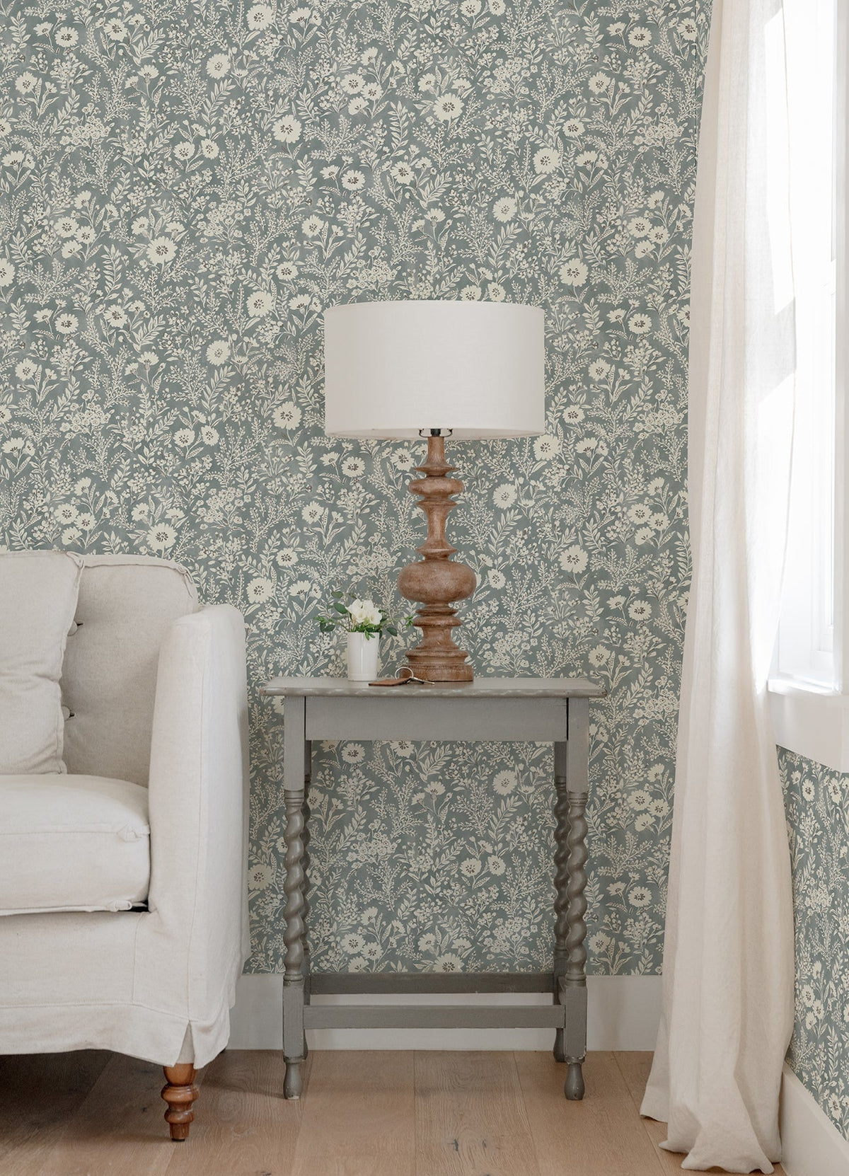 4072-70051-peel-and-stick-wallpaper-room-scene