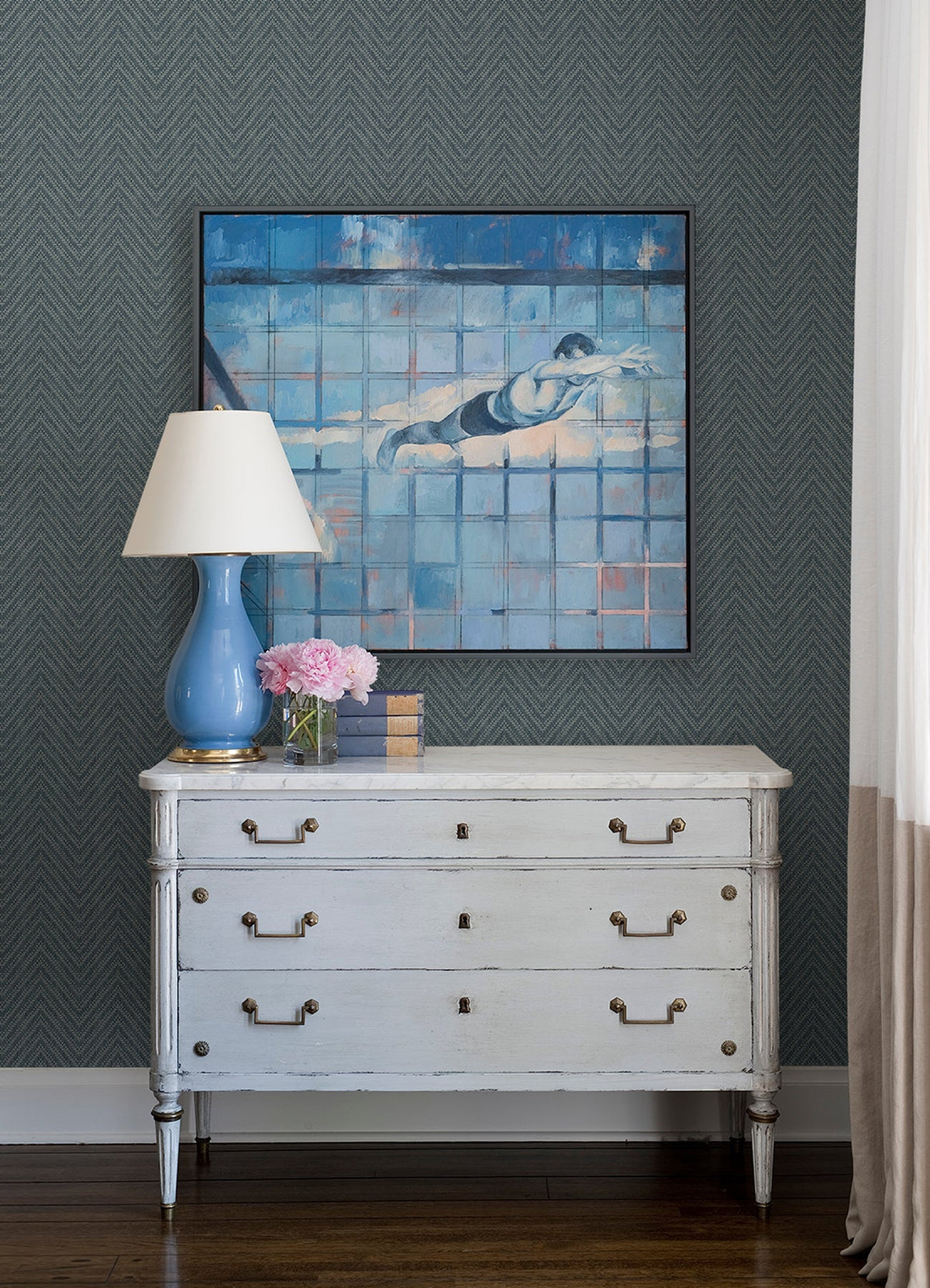 4074-26654-peel-and-stick-wallpaper-room-scene