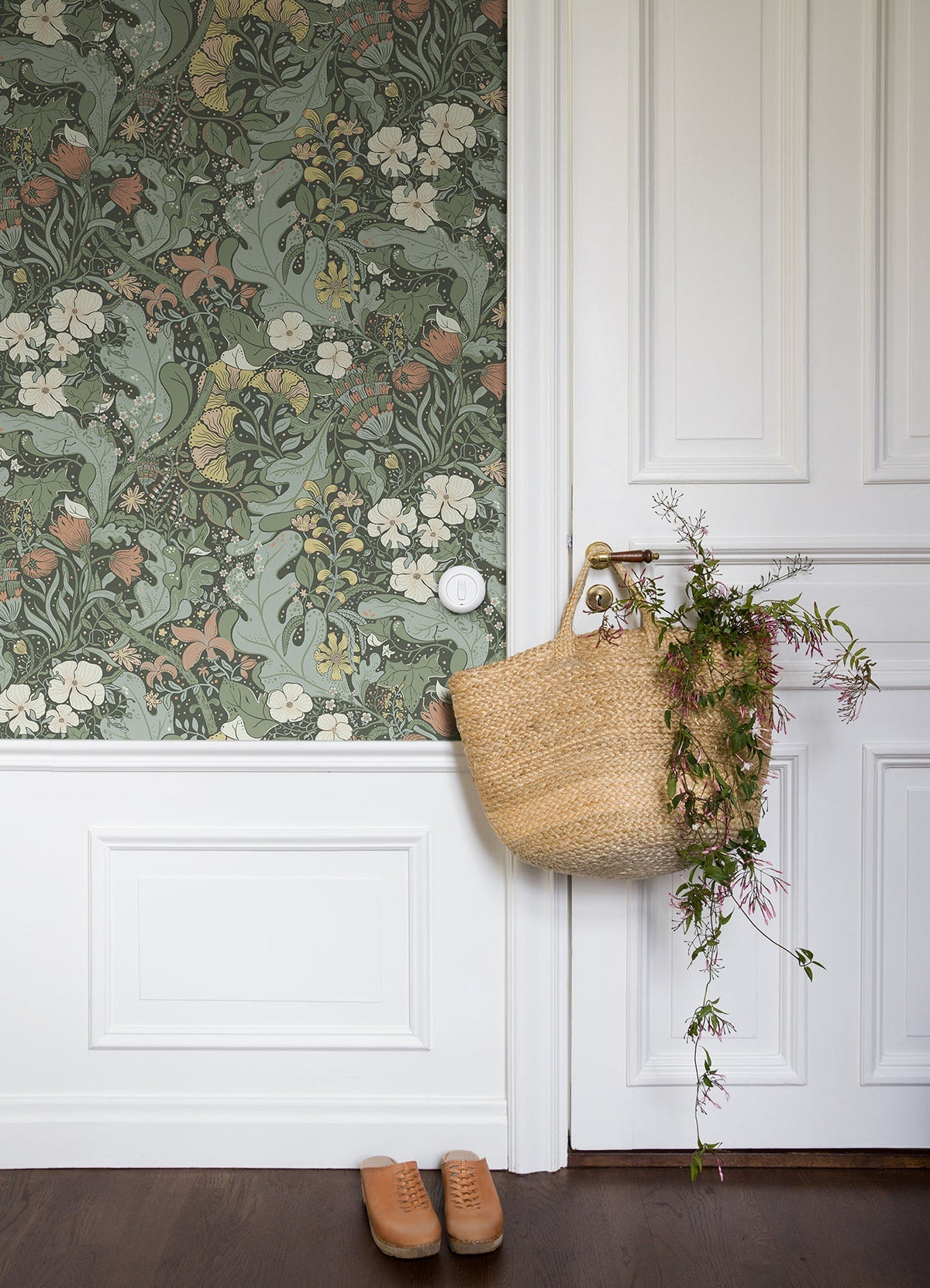 4080-83103-peel-and-stick-wallpaper-room-scene-detail-closeup