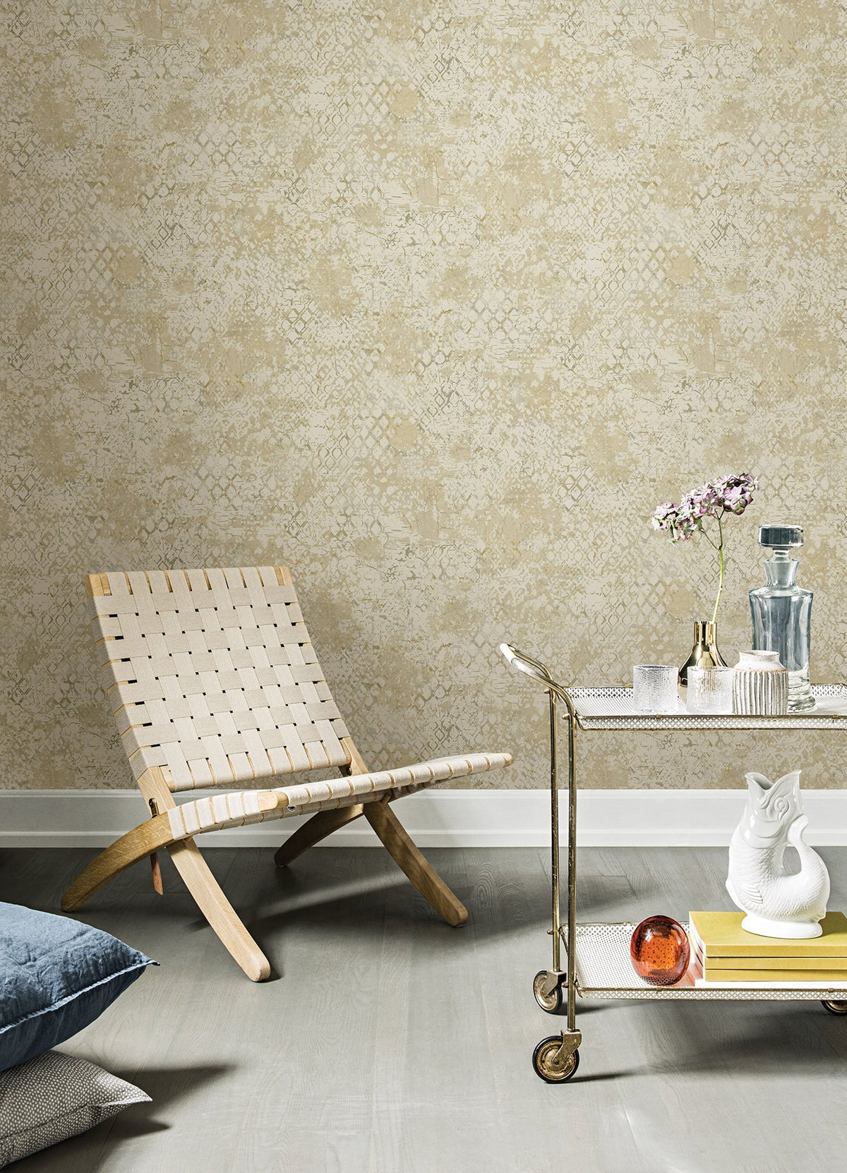 4105-86617-peel-and-stick-wallpaper-room-scene