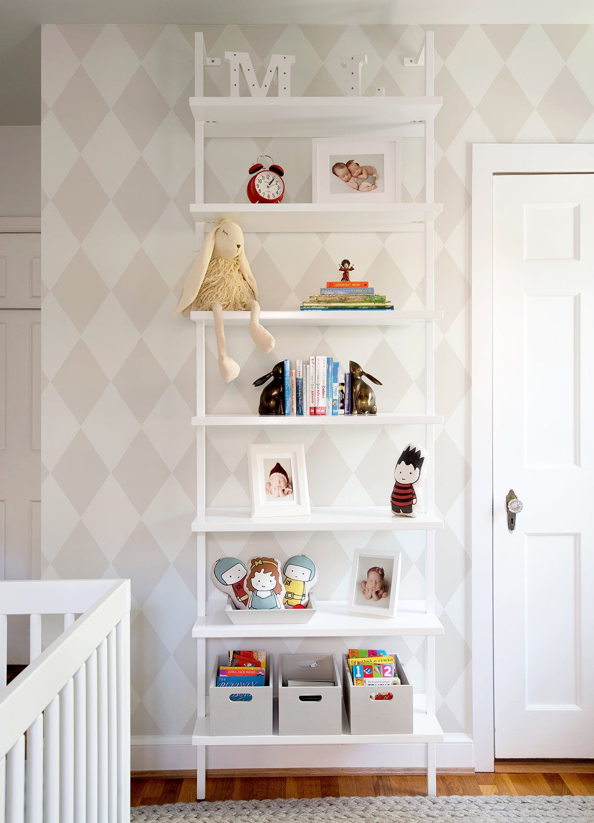 4111-63031-peel-and-stick-wallpaper-room-scene-detail-closeup