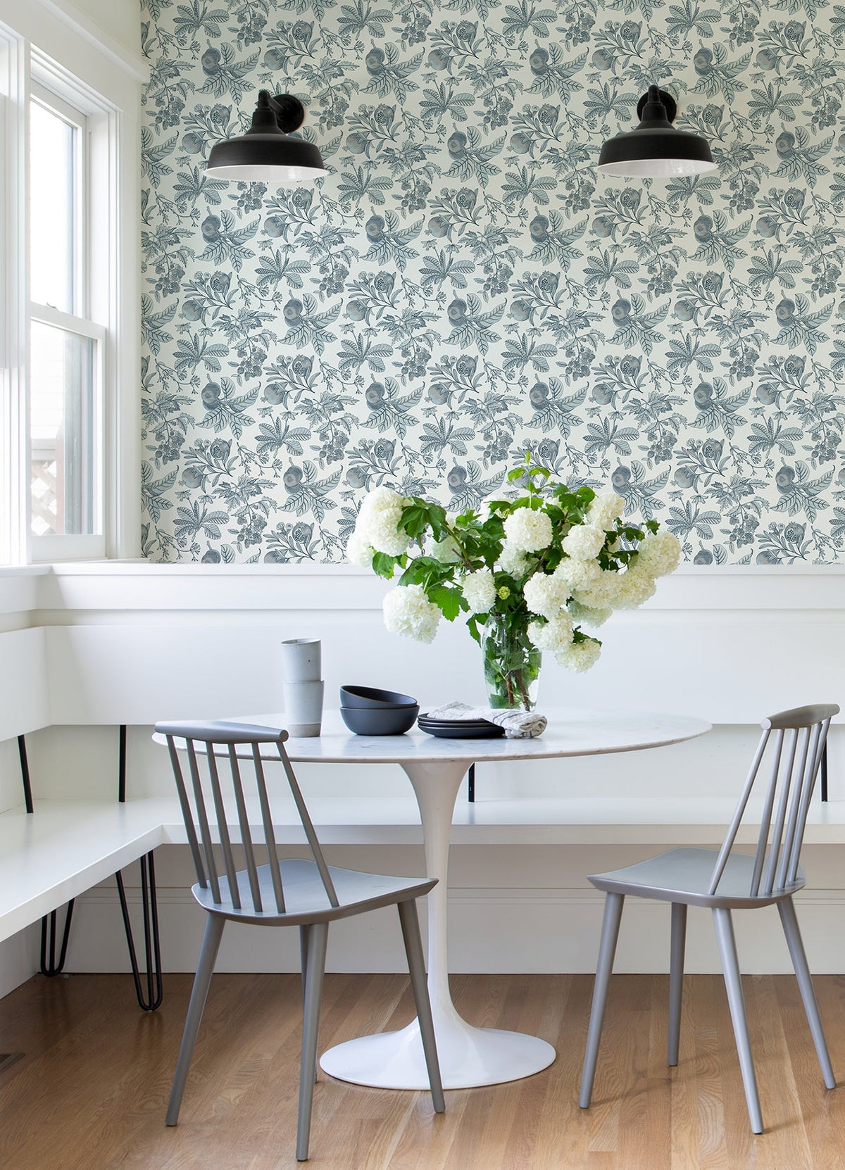 4120-26814-peel-and-stick-wallpaper-room-scene-detail-closeup