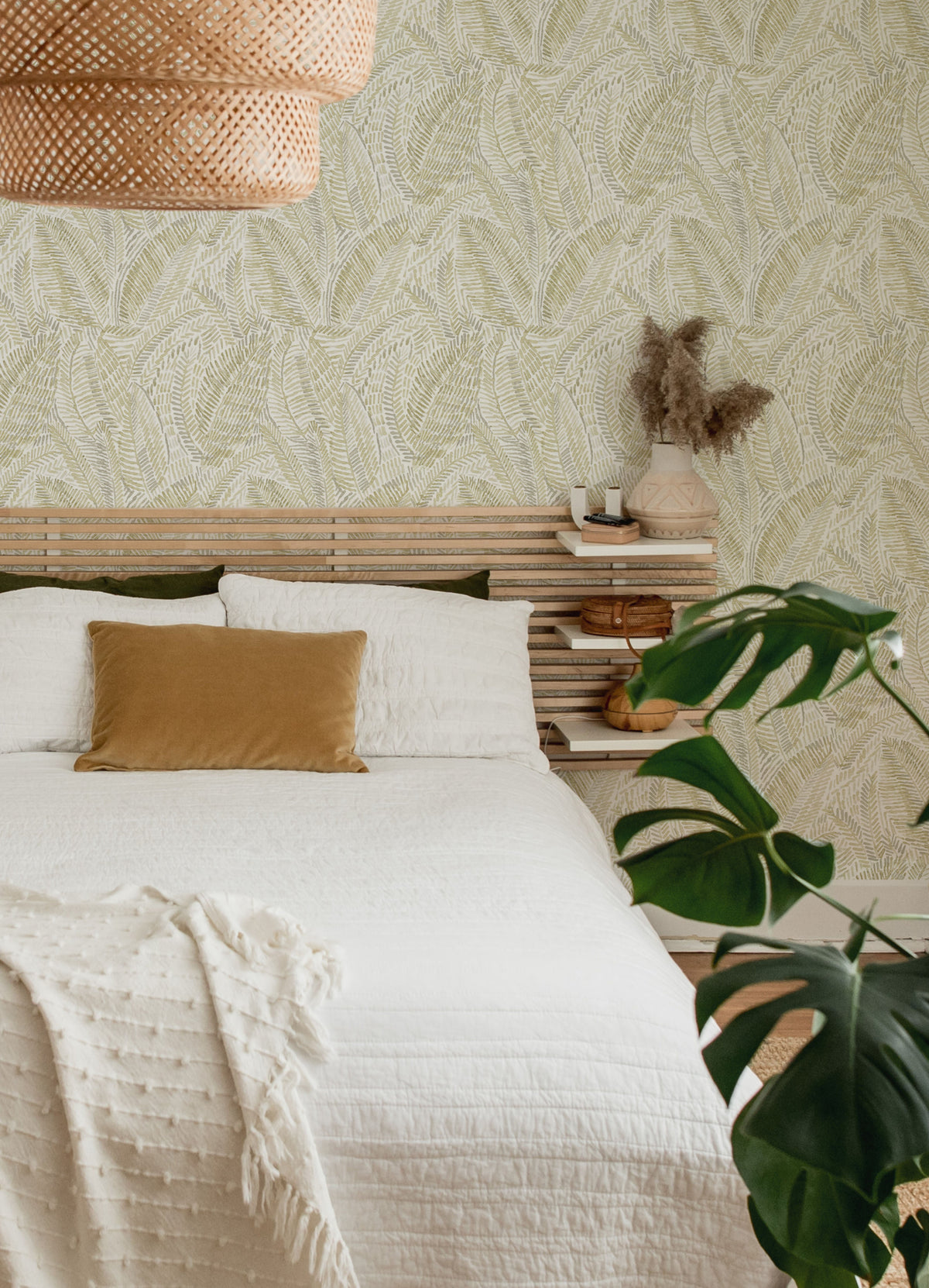 4121-26952-peel-and-stick-wallpaper-room-scene