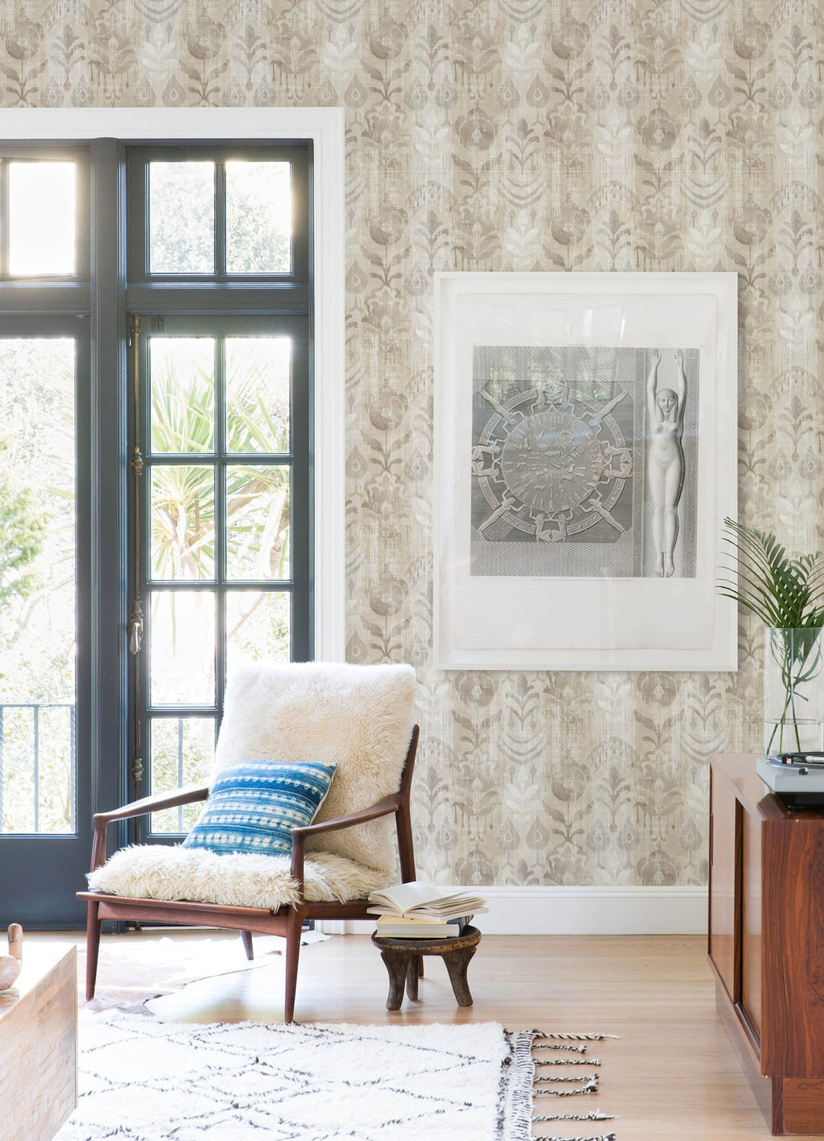 4122-27015-peel-and-stick-wallpaper-room-scene-detail-closeup