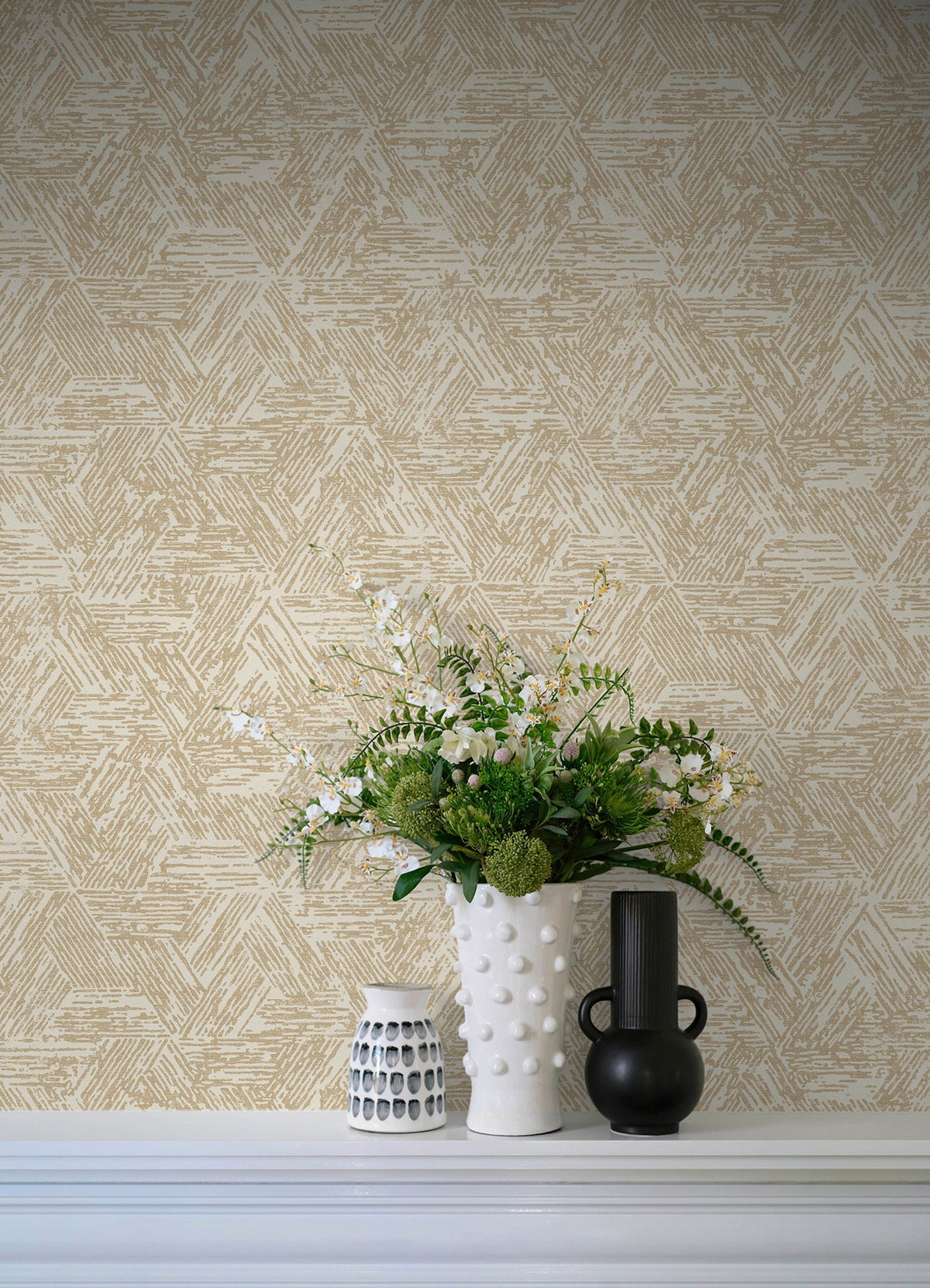 4122-27033-peel-and-stick-wallpaper-room-scene