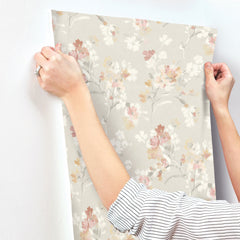 4134-72524-peel-and-stick-wallpaper-stick-application-step