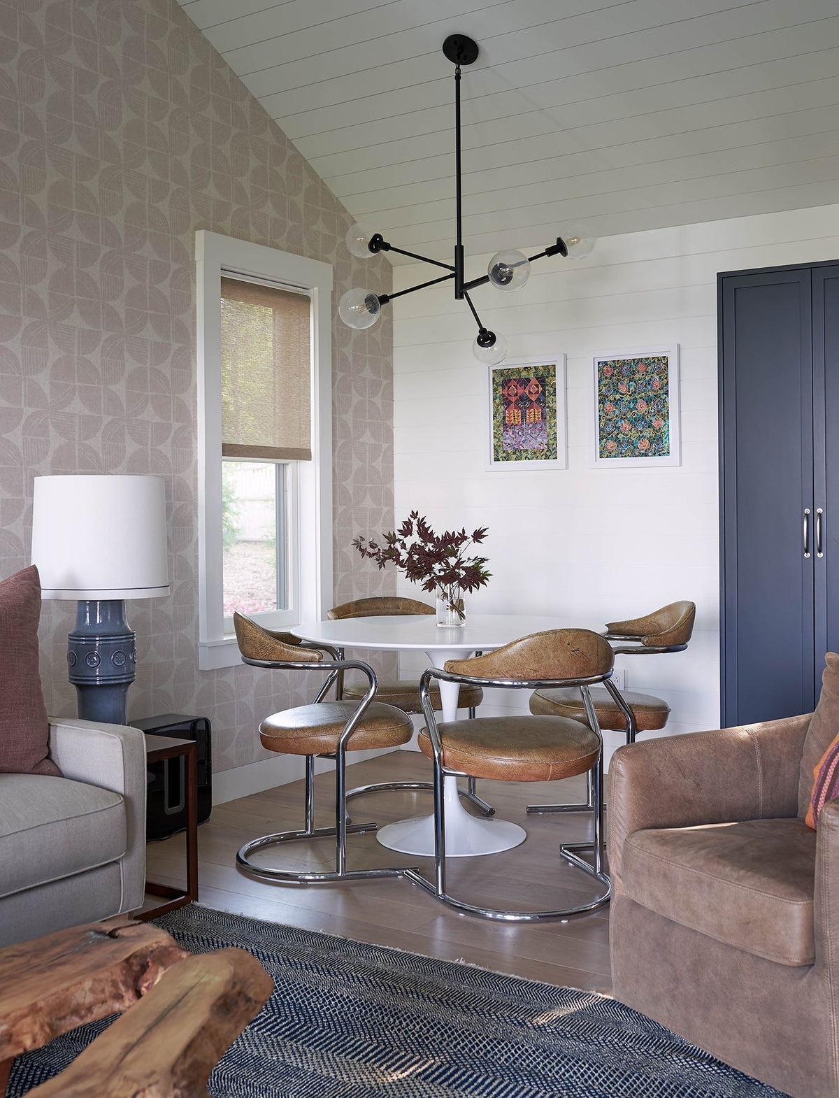 4141-27111-peel-and-stick-wallpaper-room-scene