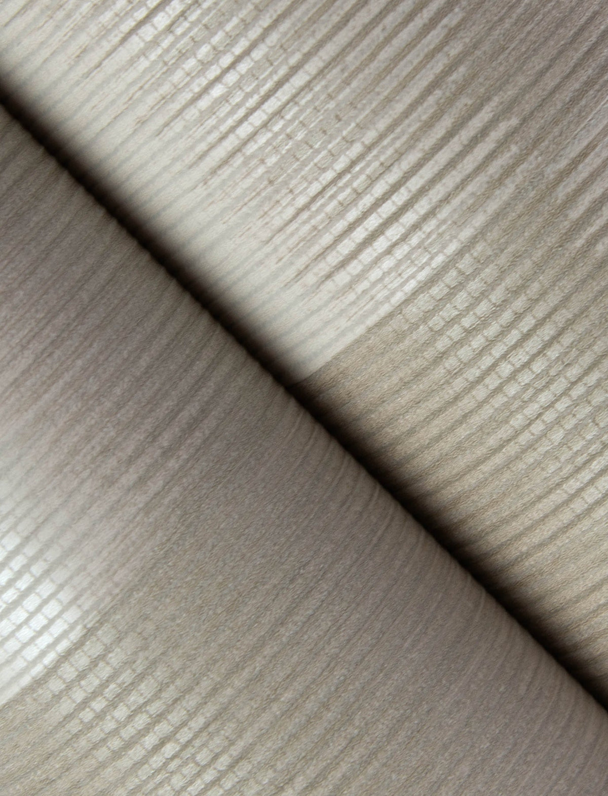 4141-27117-peel-and-stick-wallpaper-detail-closeup