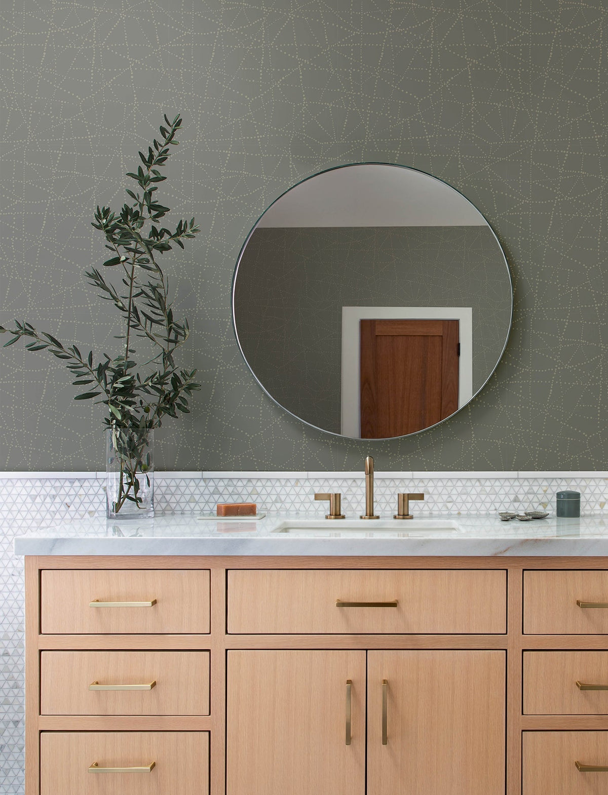 4141-27126-peel-and-stick-wallpaper-room-scene