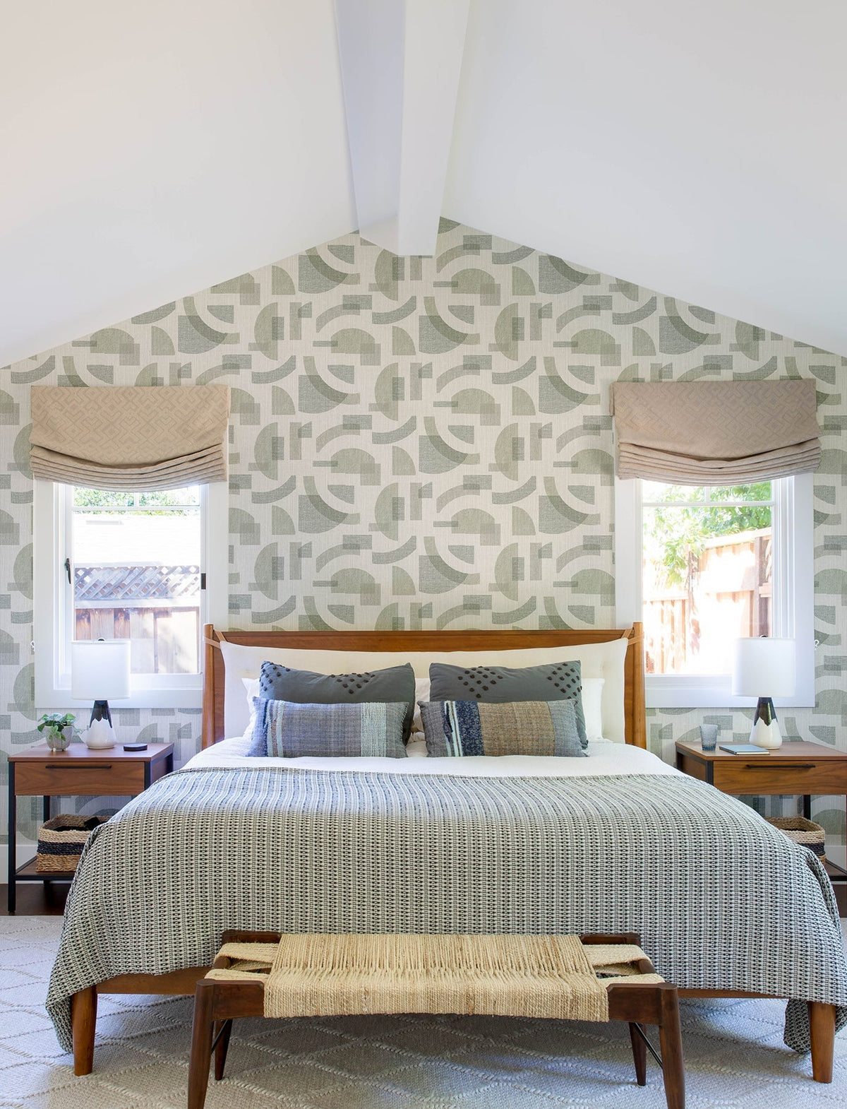4141-27158-peel-and-stick-wallpaper-room-scene-detail-closeup