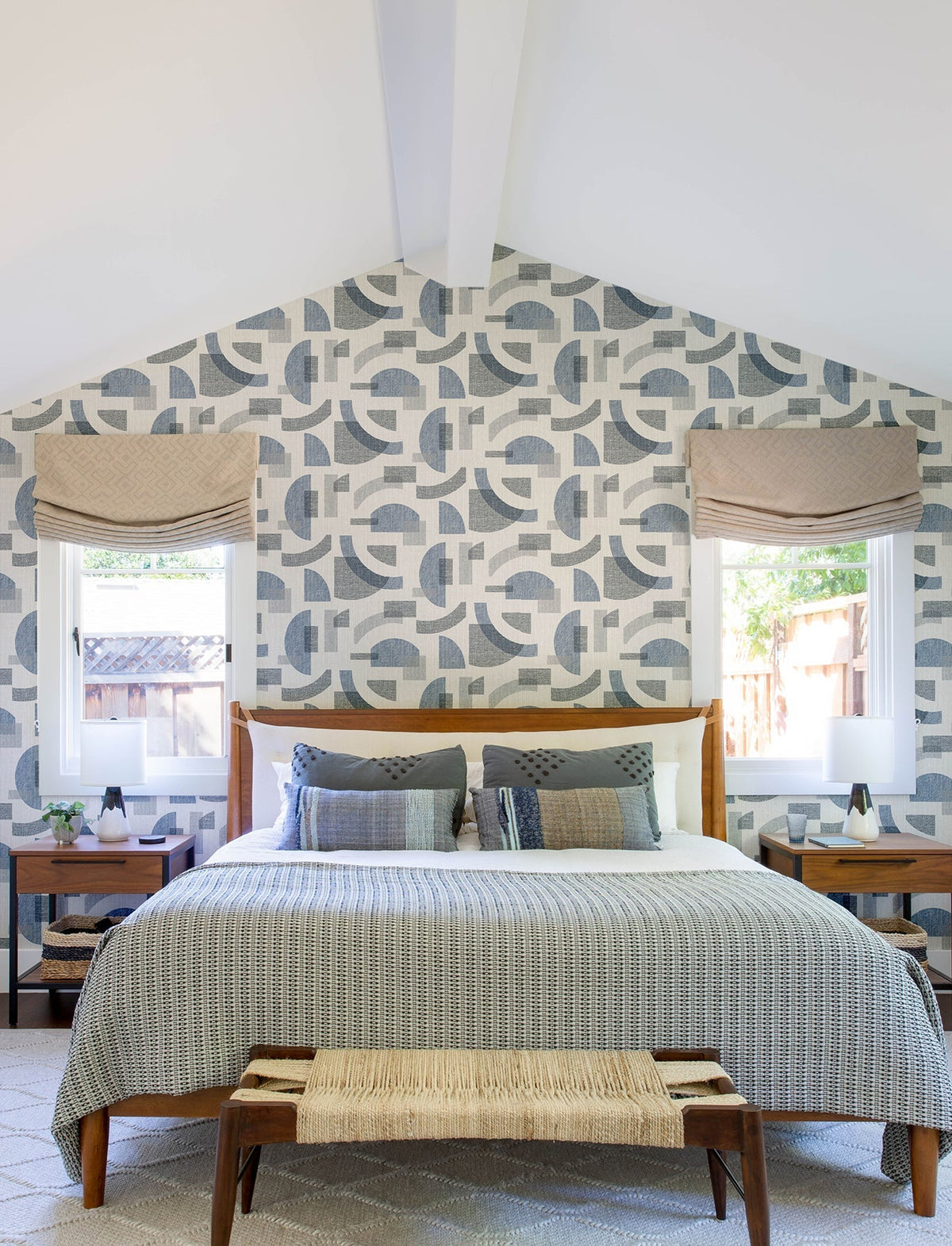 4141-27160-peel-and-stick-wallpaper-room-scene-detail-closeup