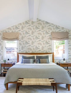 4141-27161-peel-and-stick-wallpaper-room-scene-detail-closeup