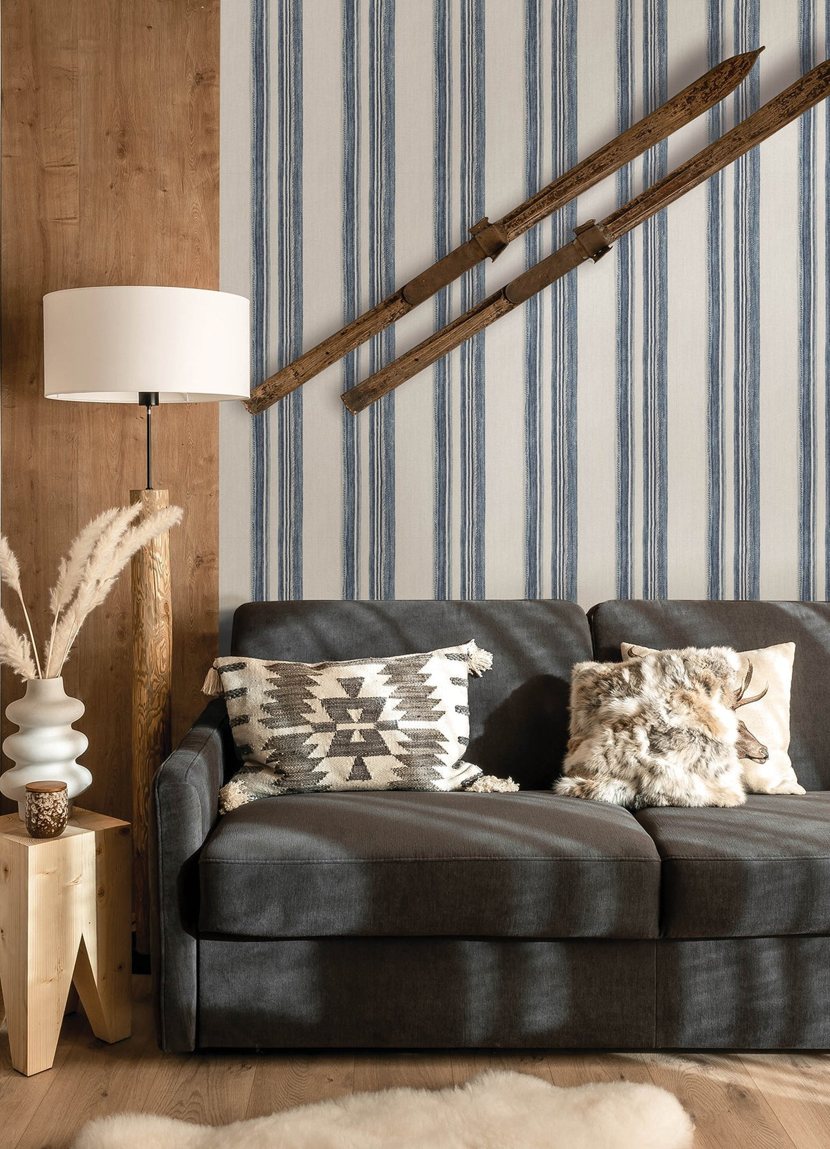 4142-72600-peel-and-stick-wallpaper-room-scene-detail-closeup