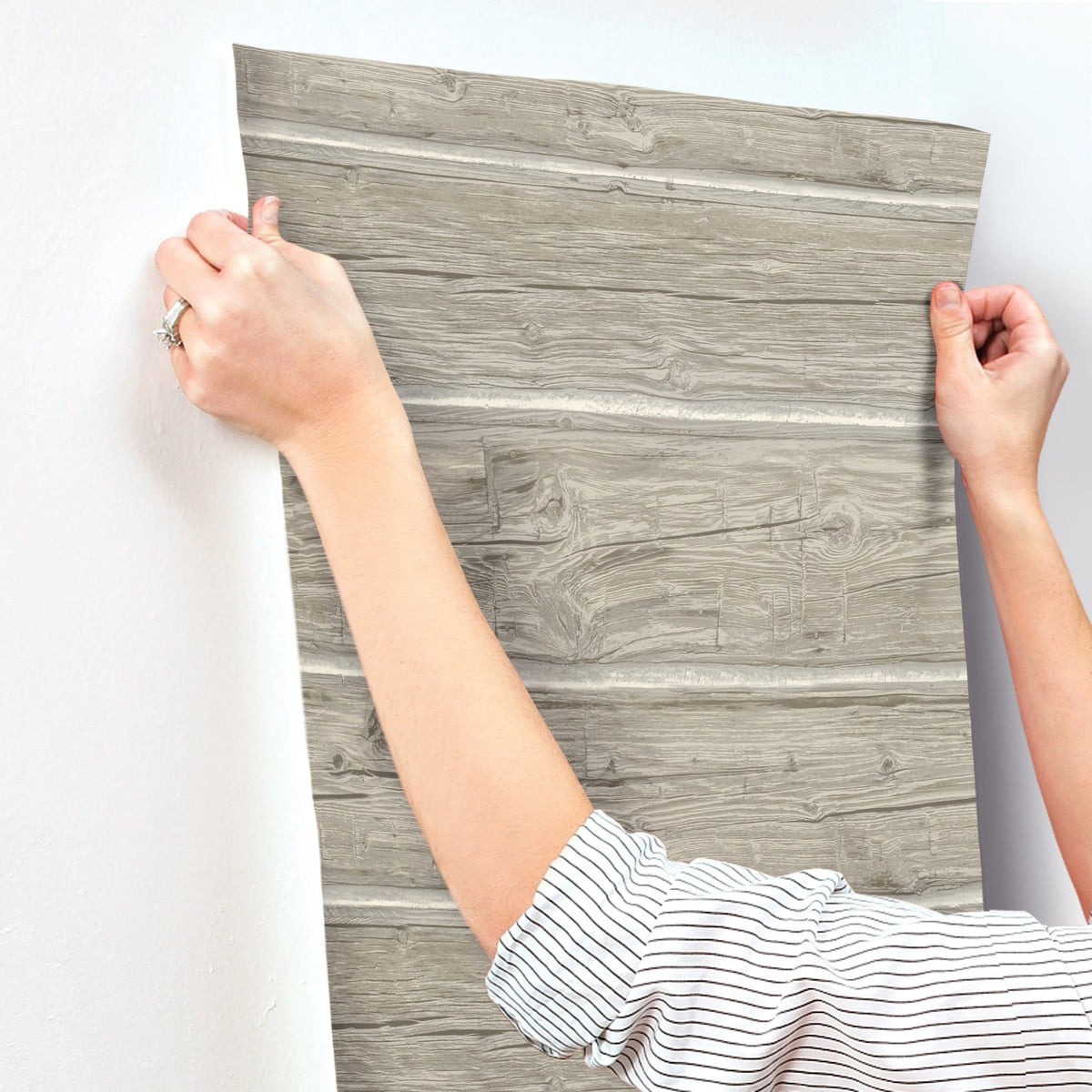 4142-72614-peel-and-stick-wallpaper-stick-application-step