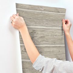 4142-72614-peel-and-stick-wallpaper-stick-application-step