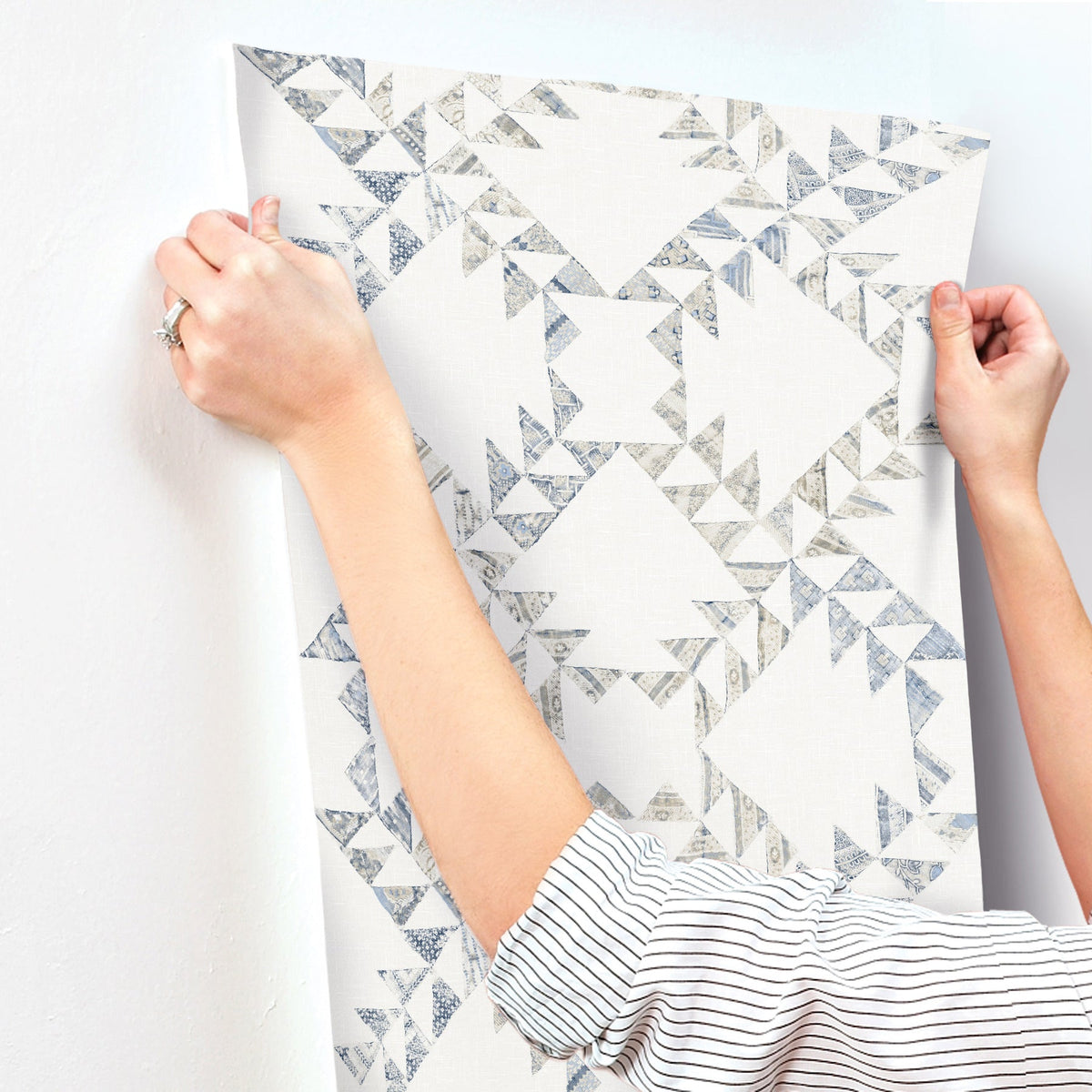 4142-72628-peel-and-stick-wallpaper-stick-application-step