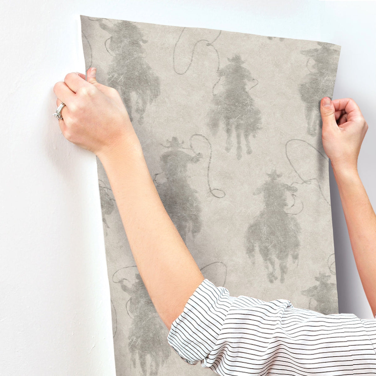 4142-72639-peel-and-stick-wallpaper-stick-application-step