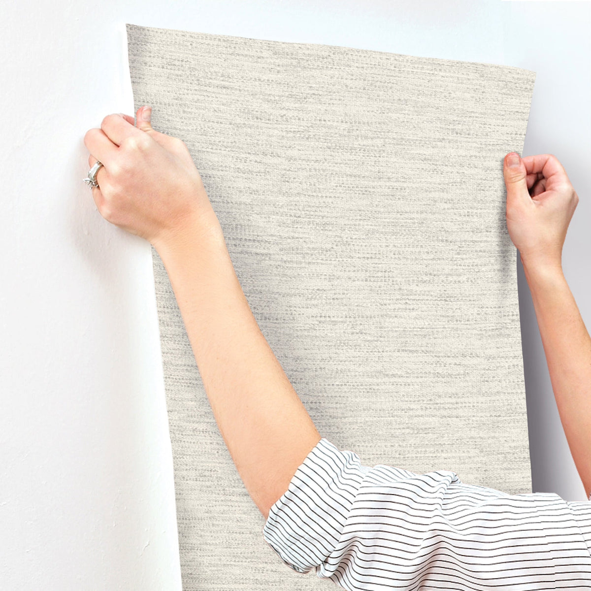 4142-72647-peel-and-stick-wallpaper-stick-application-step