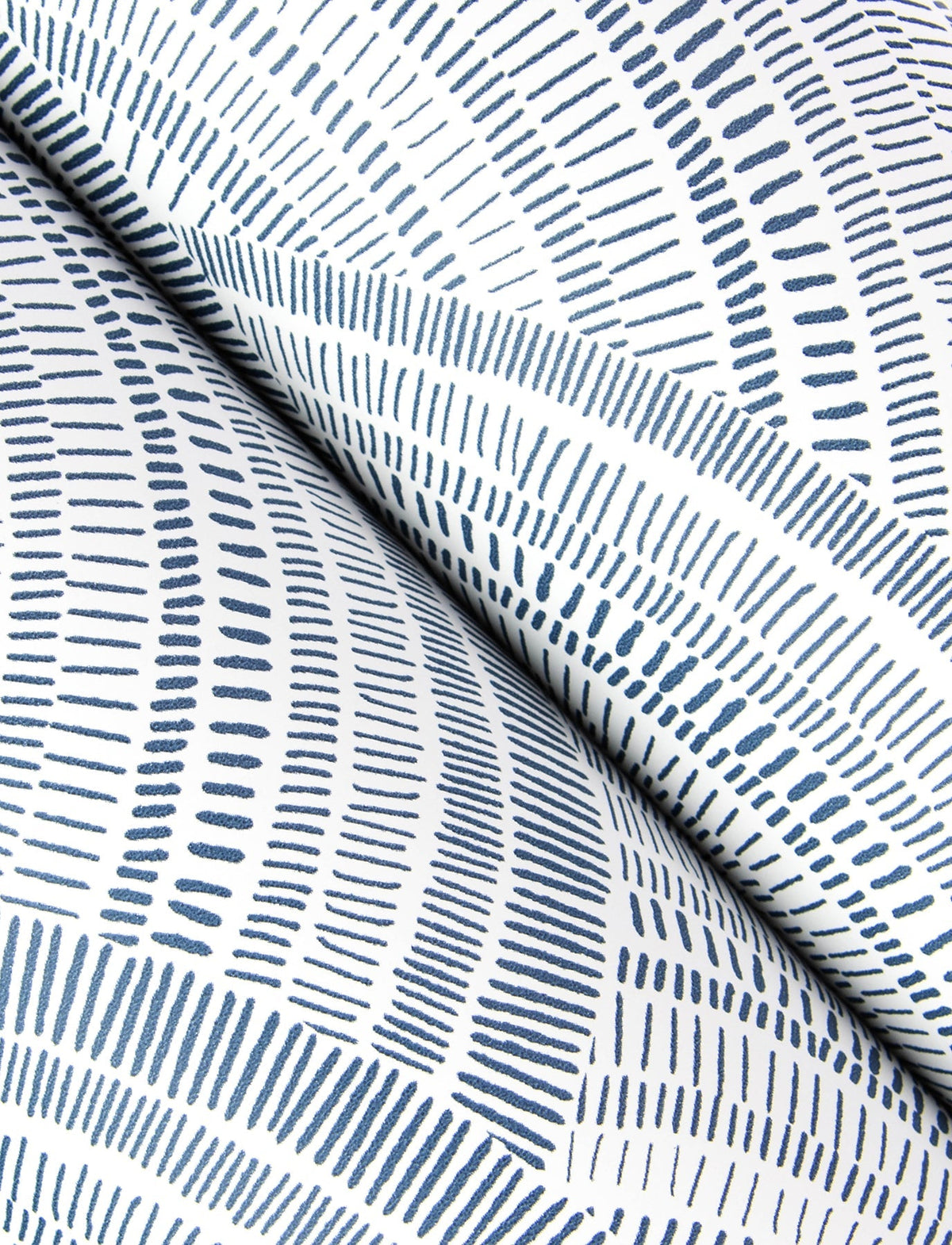 4146-27200-peel-and-stick-wallpaper-detail-closeup