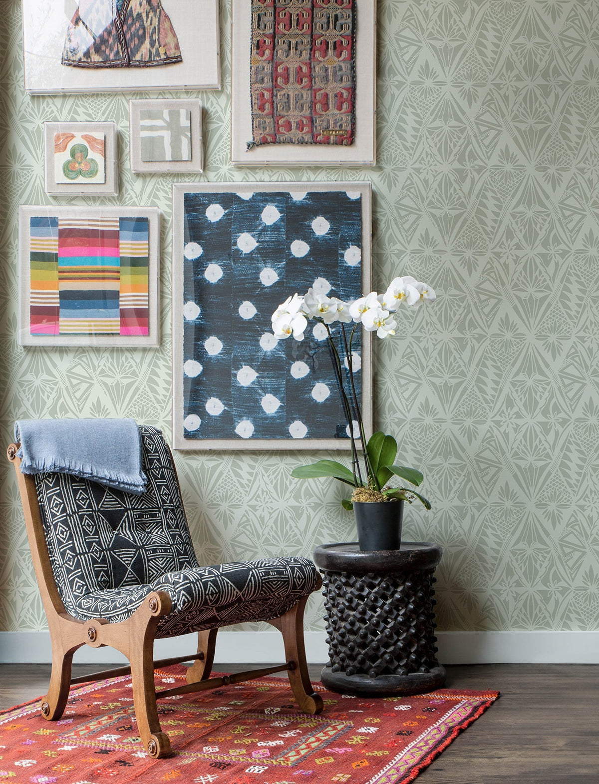 4146-27209-peel-and-stick-wallpaper-room-scene