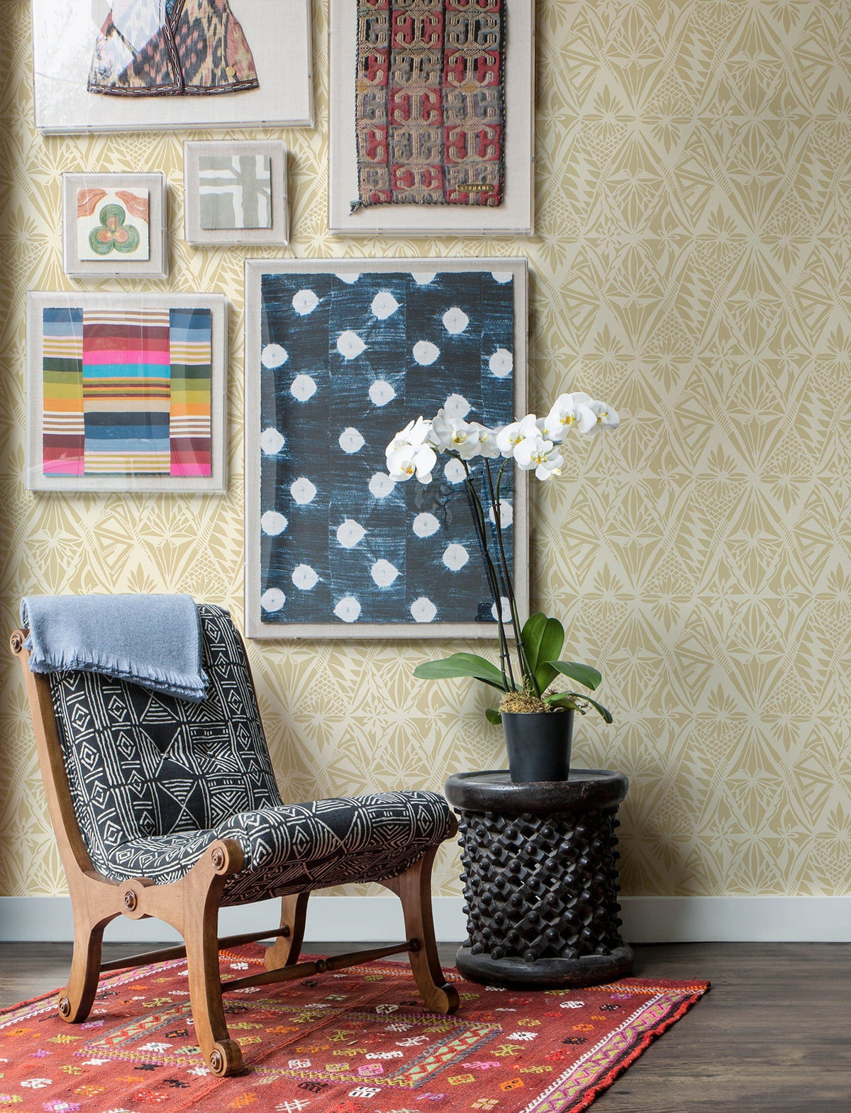 4146-27211-peel-and-stick-wallpaper-room-scene