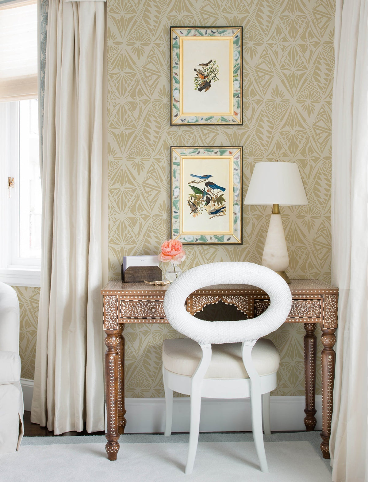 4146-27211-peel-and-stick-wallpaper-room-scene-detail-closeup