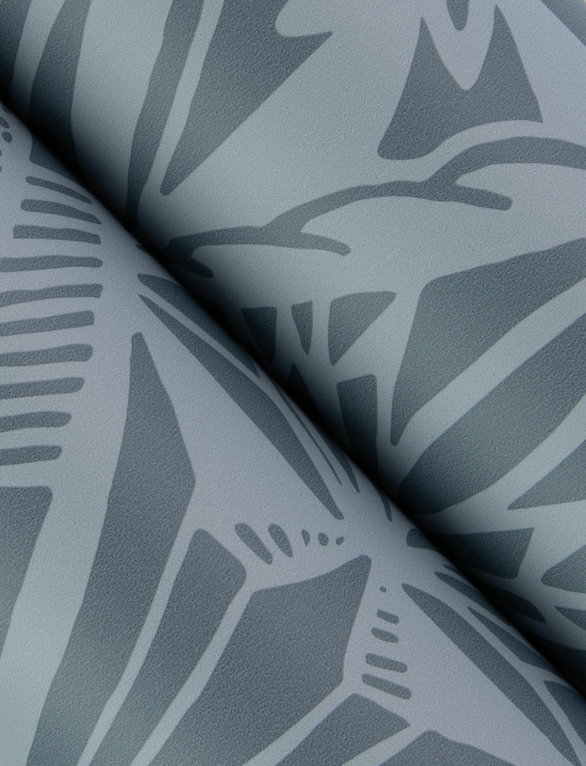 4146-27213-peel-and-stick-wallpaper-detail-closeup